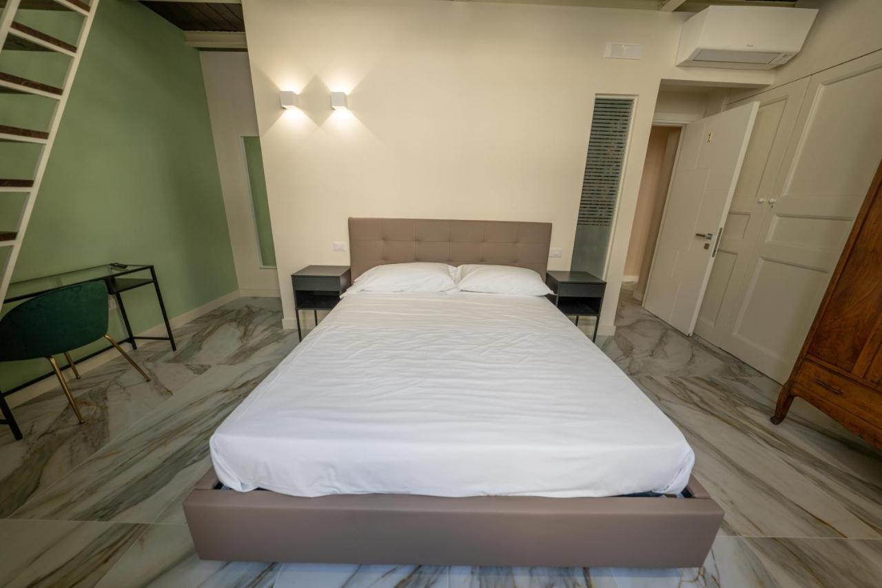 Bed and Breakfast Ventaglieri 74 By Dimorra à Naples Extérieur photo