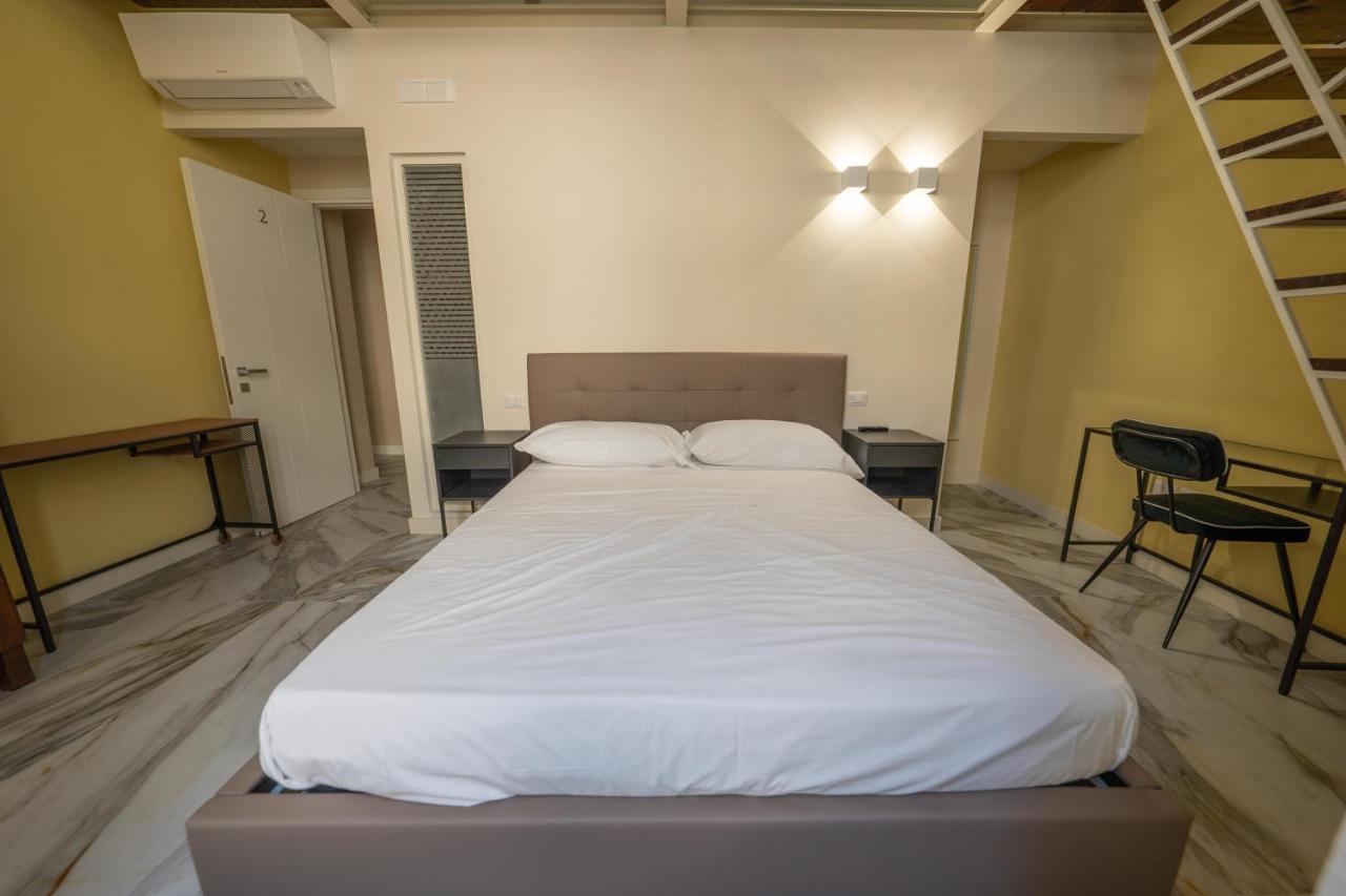 Bed and Breakfast Ventaglieri 74 By Dimorra à Naples Extérieur photo