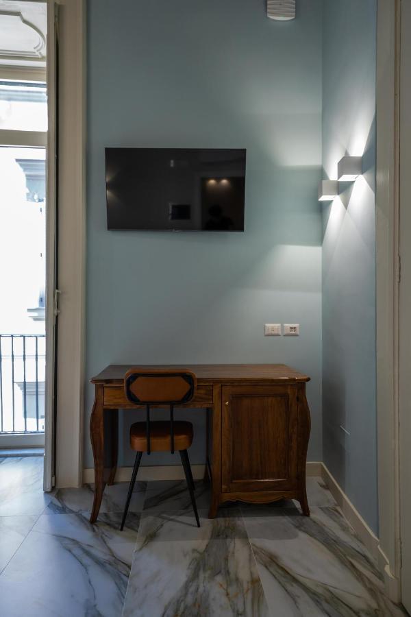 Bed and Breakfast Ventaglieri 74 By Dimorra à Naples Extérieur photo